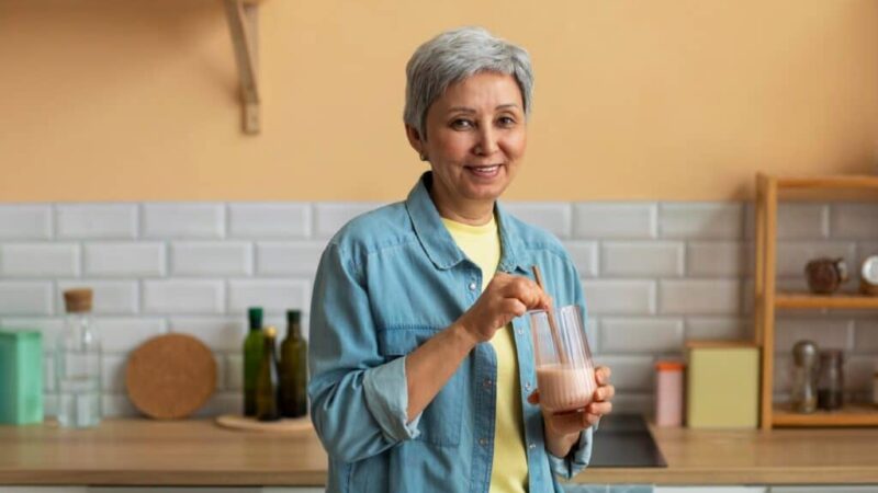 Protein Supplements for Seniors: What Works (2026 Guide)
