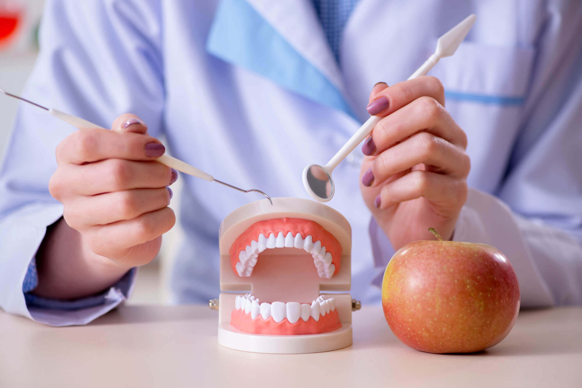 Contemporary dentures care: Oral Health and Prosthetic Life